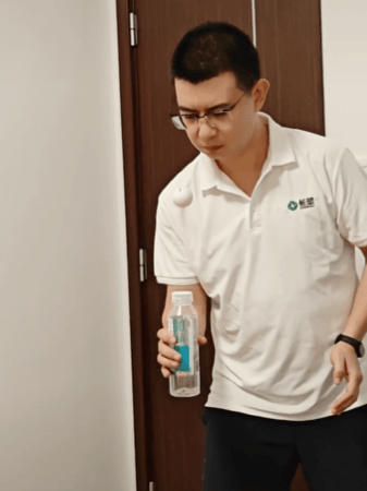�ȷ����������뼶ͬ��ȫ������,����˲�伴֪����